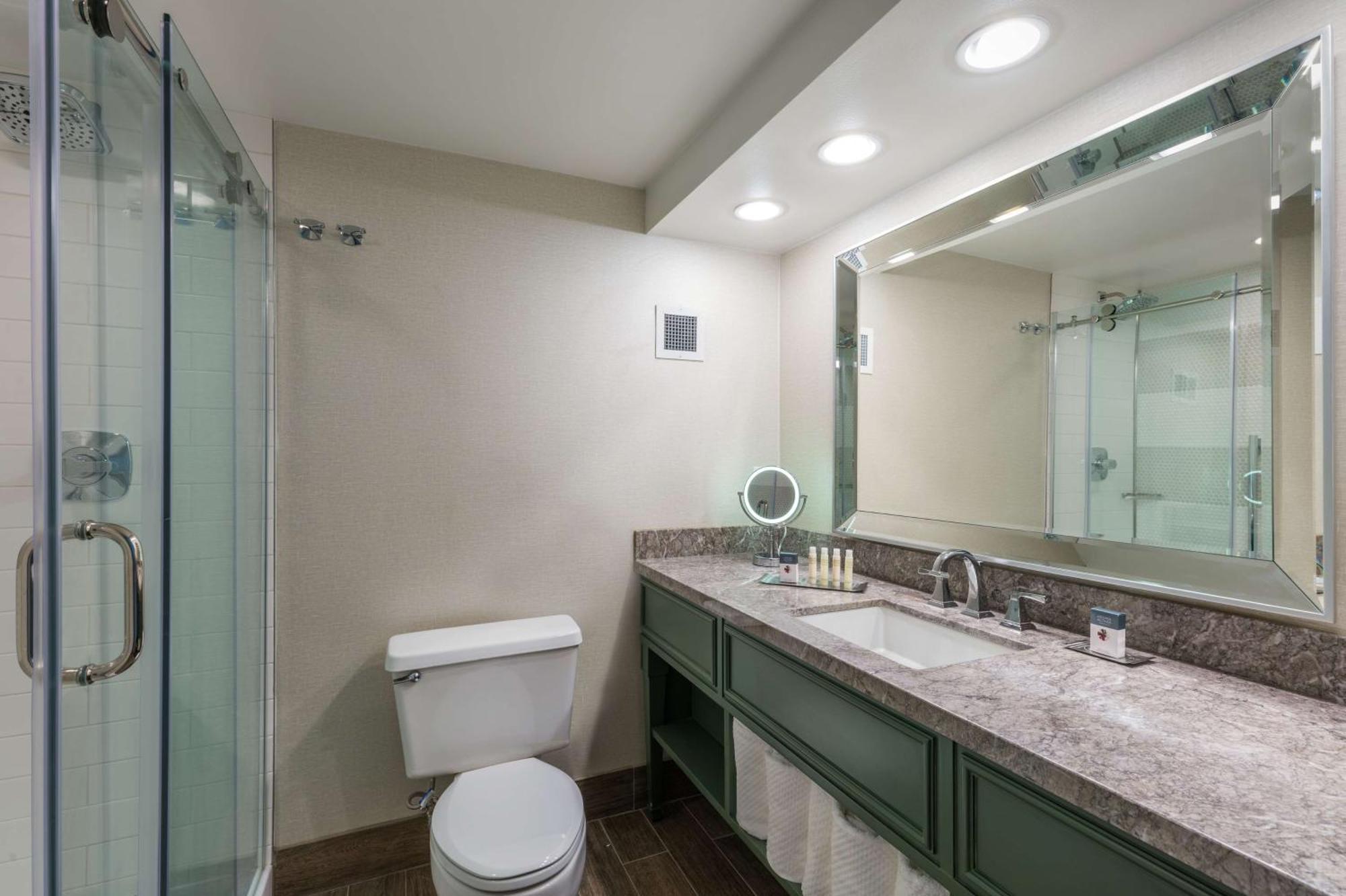 Doubletree By Hilton Gainesville Extérieur photo