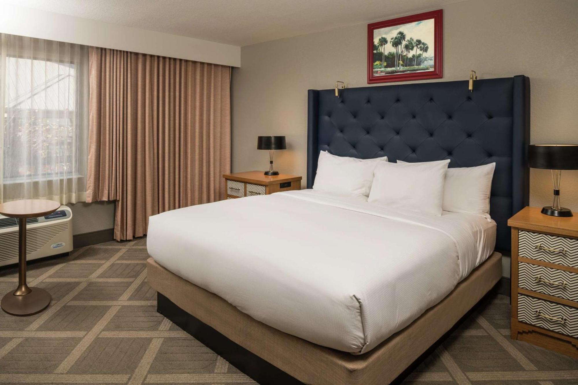 Doubletree By Hilton Gainesville Extérieur photo